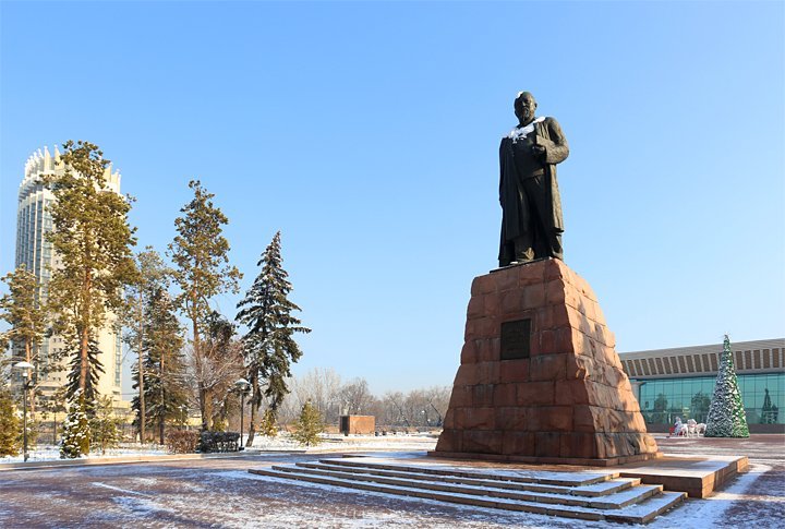 Памятник Абаю. ©Ярослав Радловский