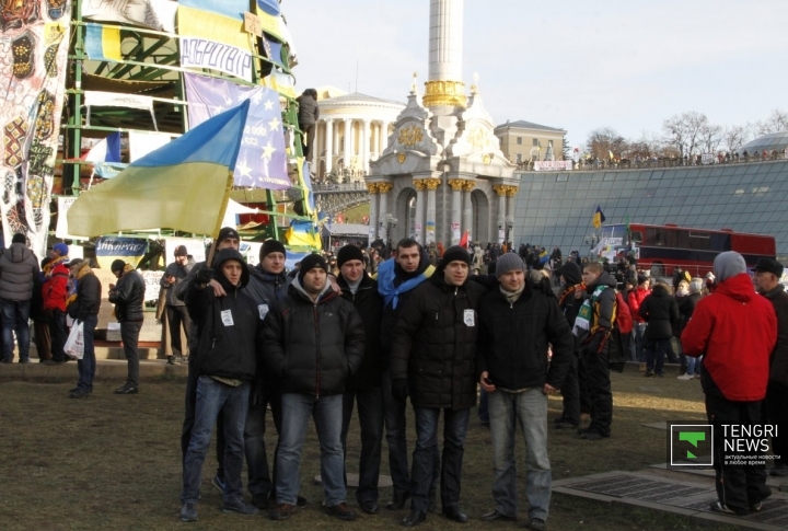Для участия в акциях протеста на  майдан Незалежности приезжали люди со всей Украины.
©Владимир Прокопенко