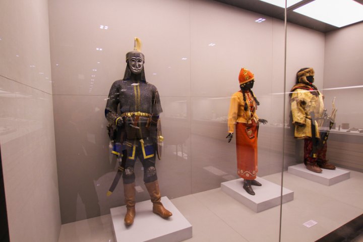 На основе исследований нескольких захоронений, относящихся к кипчакскому периоду, создана реконструкция кипчакского воина.
