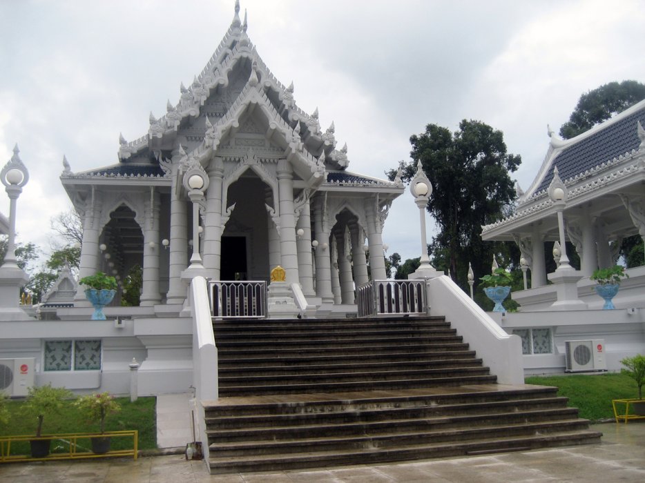 Пожалуй, в Таиланде самые красивые в мире буддистские храмы.