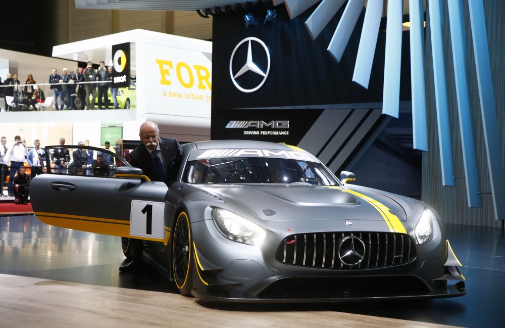 Гоночный болид Mercedes-Benz AMG GT3 был создан специально для участия в европейском чемпионате FIA GT3. © REUTERS