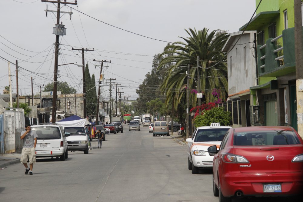 Многие мексиканцы, живущие возле границы, стремятся найти работу в Сан-Диего. ©Дмитрий Хегай
