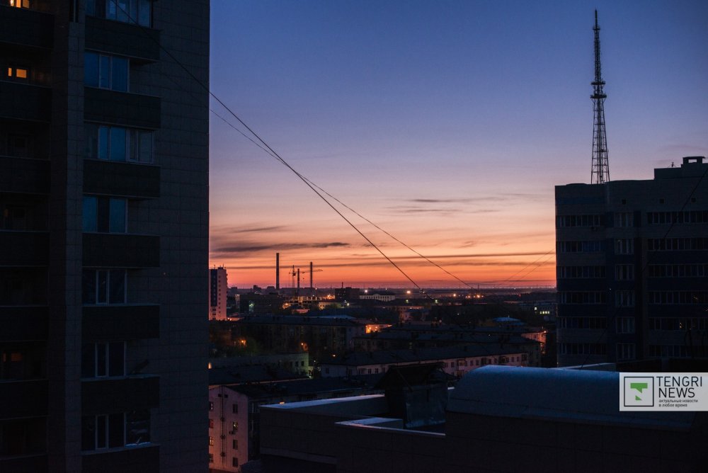 5:00 утра. Этот момент можно назвать абсолютным спокойствием, городской "нирваной". Фото Турар Казангапов ©