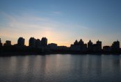 Город просыпается