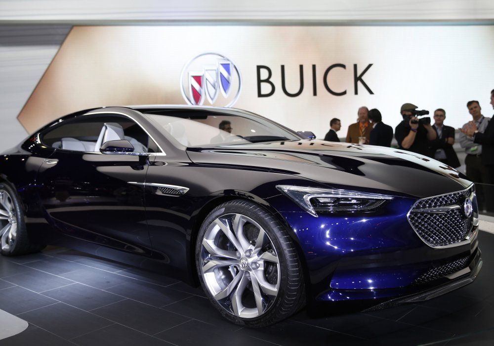 На автосалоне в Детройте состоялась презентация спортивного купе Buick Avista Concept, построенного на базе Chevrolet Camaro шестого поколения.
