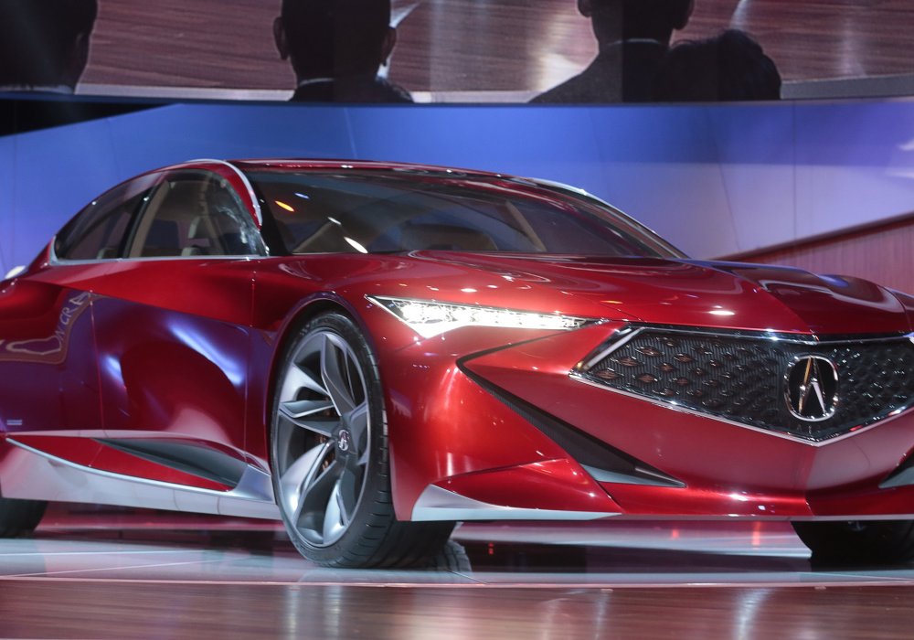 Премиальный суб-бренд японской компании Honda привез на автосалон в Детройт-2016 новый концептуальный хэтчбек Acura Precision. Дизайн автомобиля подготовило североамериканское подразделение производителя. Именно с оглядкой на этот прототип отныне будут создаваться экстерьеры новых серийных моделей Acura.