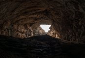 Почему люди едут в Туркестан? Секретная пещера и чудотворный колодец