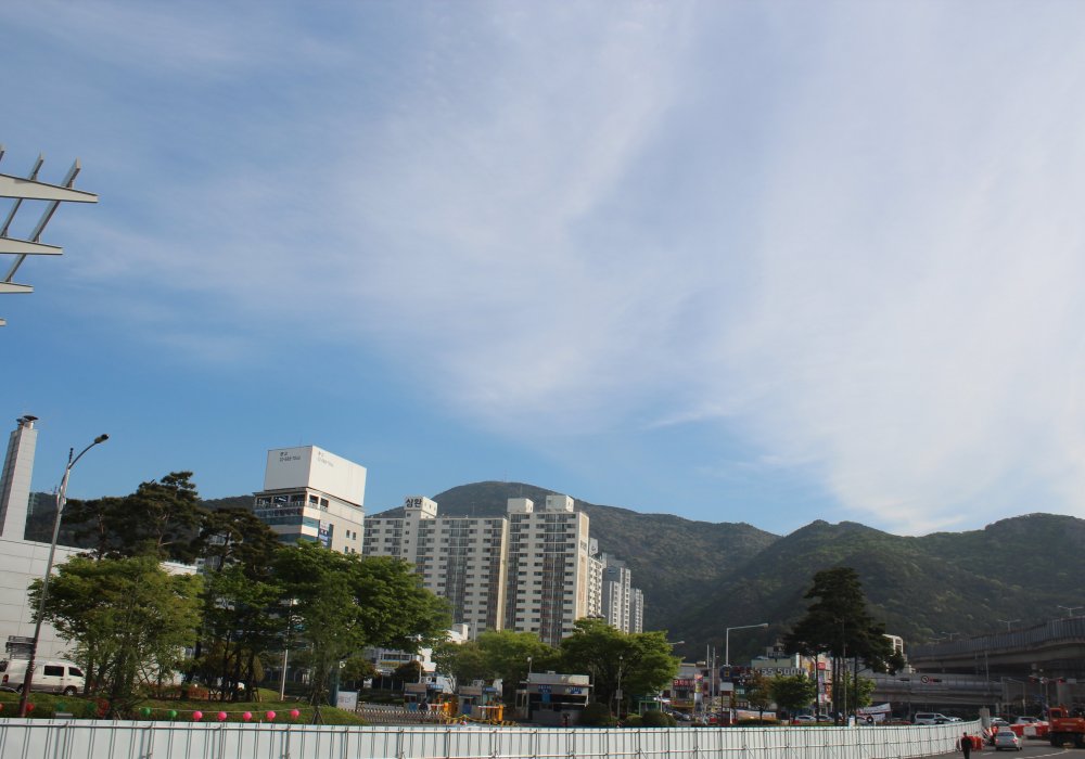 Экспресс-прогулка по городам Южной Кореи: Ешь. Молись. Беги