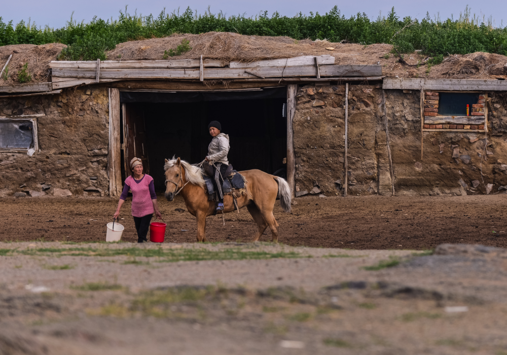 Казахский аул картинки