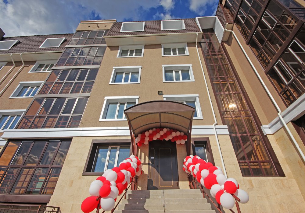 Астанинские новоселы получили ключи от квартир у компании "Стройкласс"