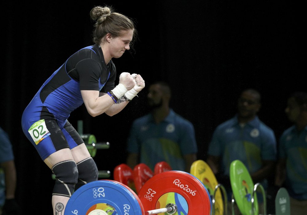 У тяжелоатлетки Карины Горичевой бронзовая медаль. © REUTERS