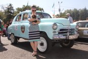 Назад в прошлое. В Алматы прошла выставка ретро-автомобилей