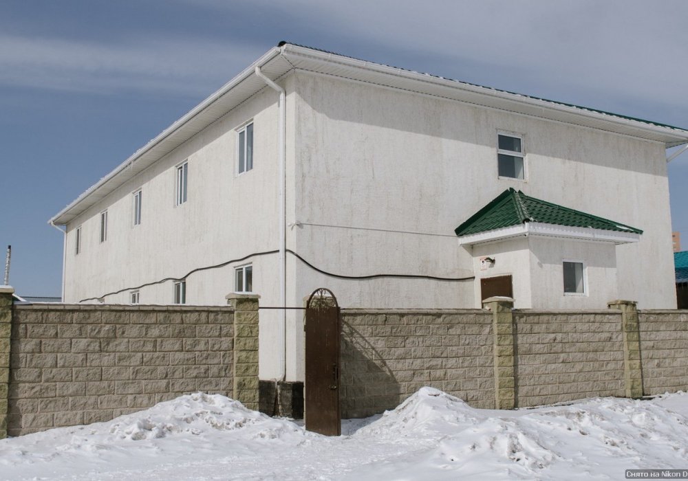 Так выглядит общежитие, в котором живет Мадина Эсмаганбетова с четырьмя детьми.