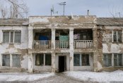 Тьма кромешная, а так район отличный. Репортаж из столичного поселка Пригородный