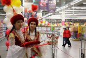 Сумки-шопперы, кассы самообслуживания и революционный дизайн. В Нур-Султане открылся крупнейший Magnum
