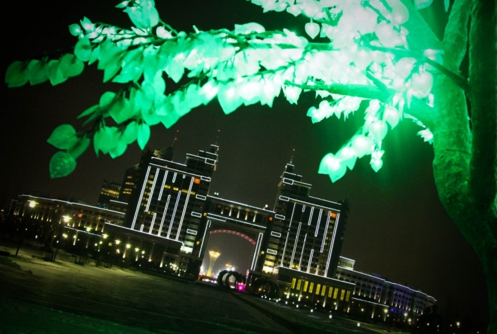 Астана предновогодняя. Фото ©Даниал Окасов