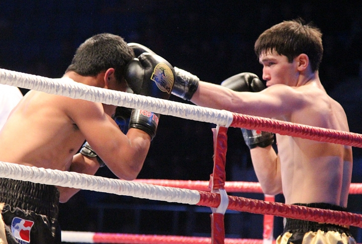 Astana Arlans vs Mumbai Fighters. Фото ©Ярослав Радловский 