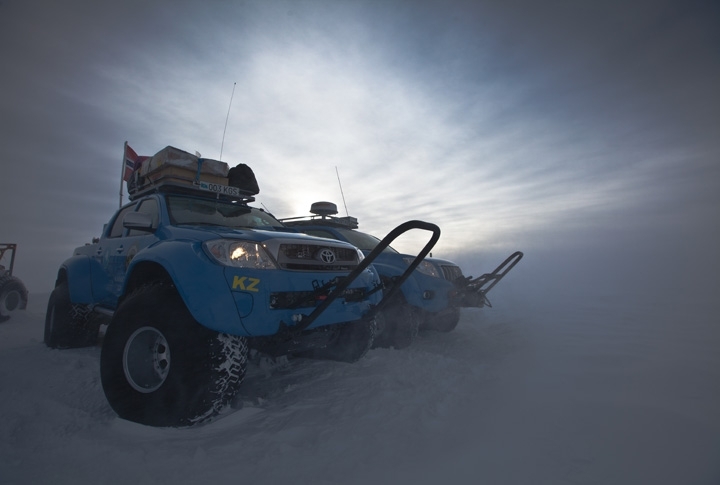Первая Казахстанская Научная Экспедиция на Южный Полюс  