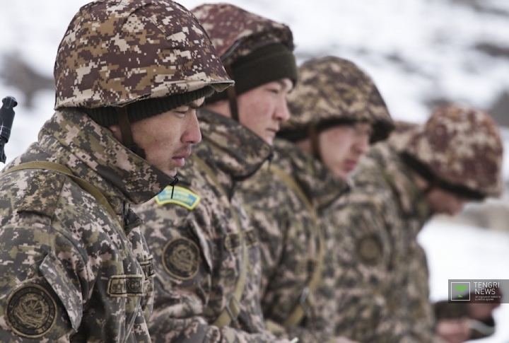 Солдаты срочной службы <br>Фото Владимир Дмитриев©
