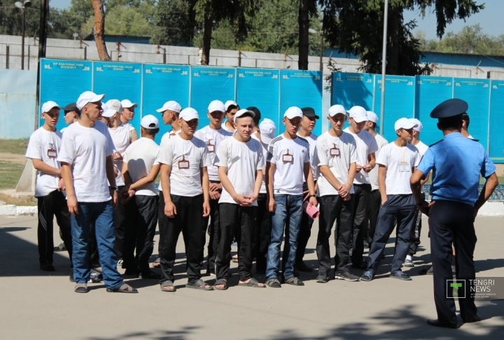 После объединения воспитательных колоний для несовершеннолетних осужденных в Алматы были собраны 125 подростков со всей республики. Фото ©Владимир Прокопенко