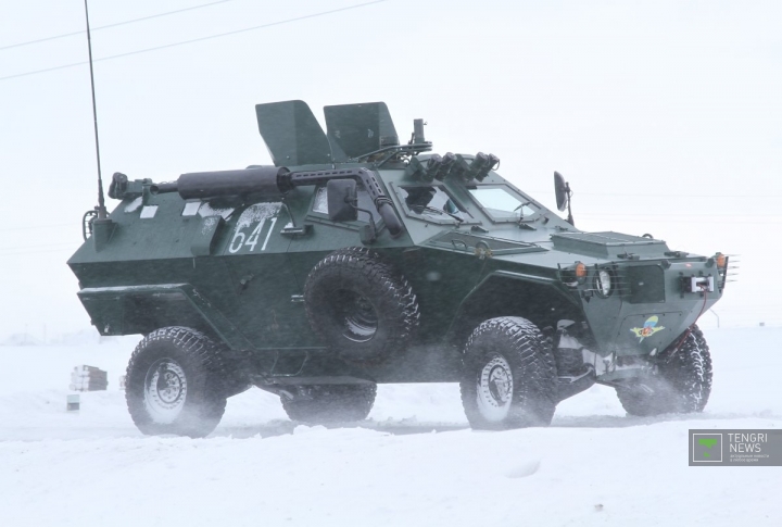 Бронированный автомобиль "Кобра". Фото©Марат Абилов