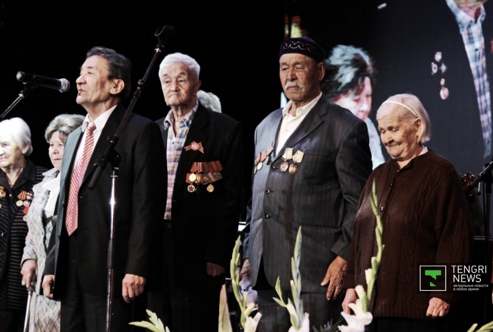 Ветераны Великой Отечественной войны с 2011 года являются почетными гостями бала. Фото Айжан Тугельбаева©