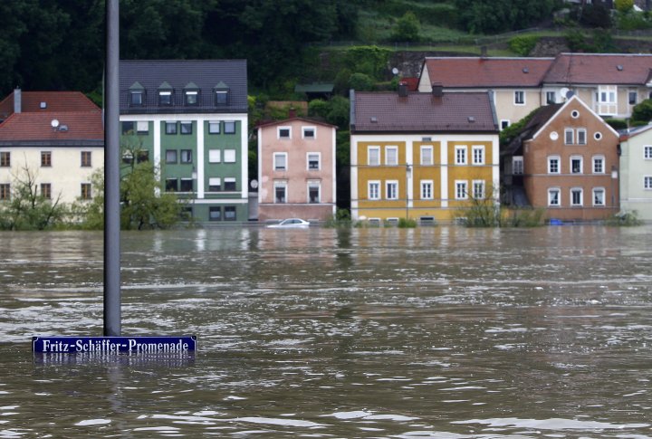 В затопленном центре баварского города Пассау. Фото ©REUTERS