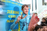 Meeting of world speedskating champion-2013 Denis Kuzin
