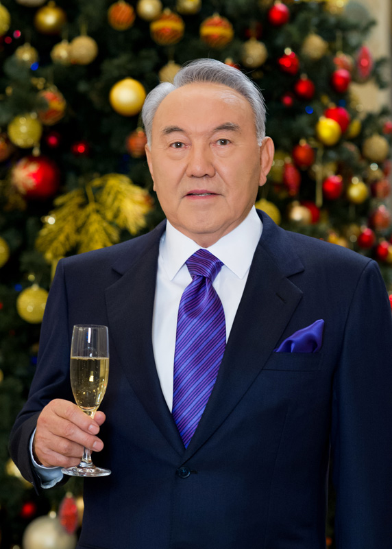 Если вы пропустили: запись новогоднего поздравления Назарбаева с Новым годом