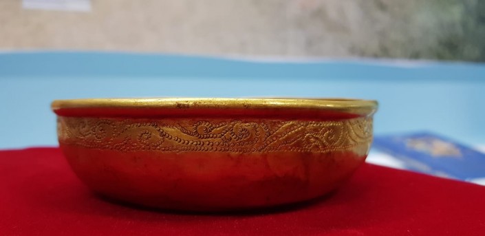 Золотая чаша и украшения найдены в захоронении родственницы Чингисхана 