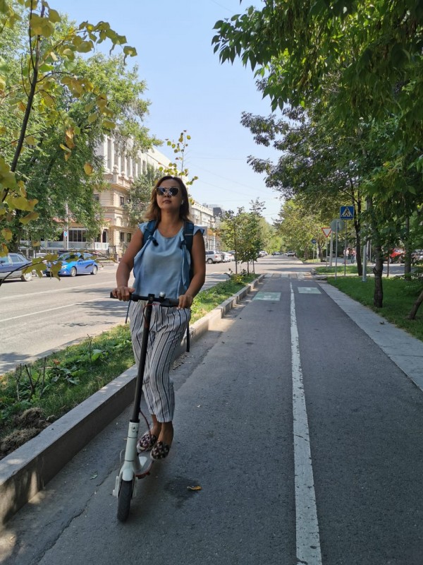 велодорожки Алматы, Роза Есенкулова
