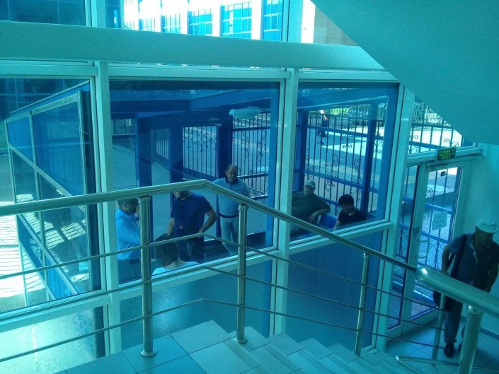 Минздрав отказался от идеи запрета на "курилки" в аэропортах 