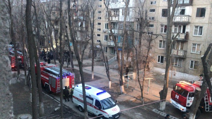 Взрыв в жилом доме в Таразе: Два человека погибли (ВИДЕО)