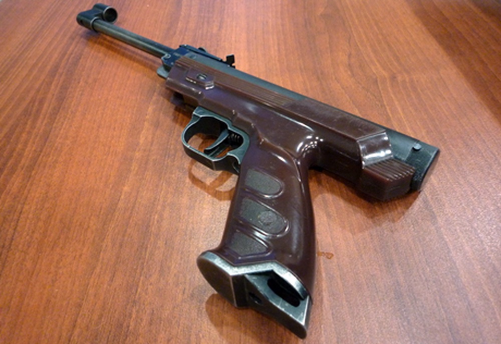 Пневматический пистолет. Фото с сайта kp.ua