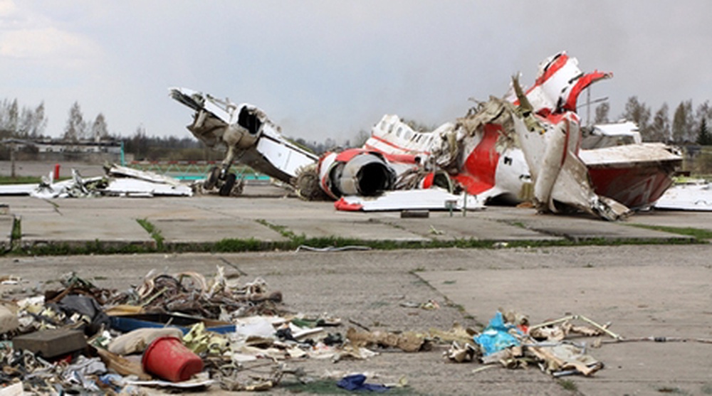 Обломки польского самолета Ту-154. Фото РИА НОВОСТИ©