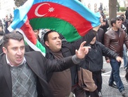 Оппозиция Азербайджана собралась на несанкционированный митинг