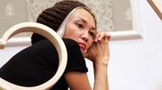 Salta нарядит казахстанских девушек в мужскую одежду