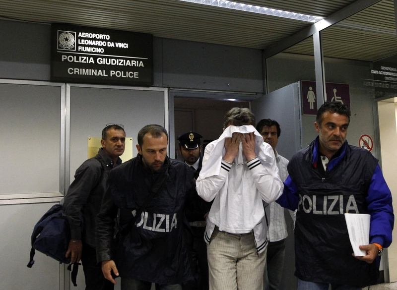 Задержание Валерия Толмачева. Фото Reuters©