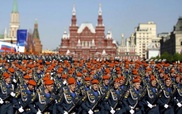 На Красной площади в Москве начался Парад Победы