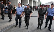 Киевская милиция просит женщин вечерами не носить украшения
