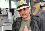 Российский композитор фильма Кончаловского освоил казахские музыкальные инструменты