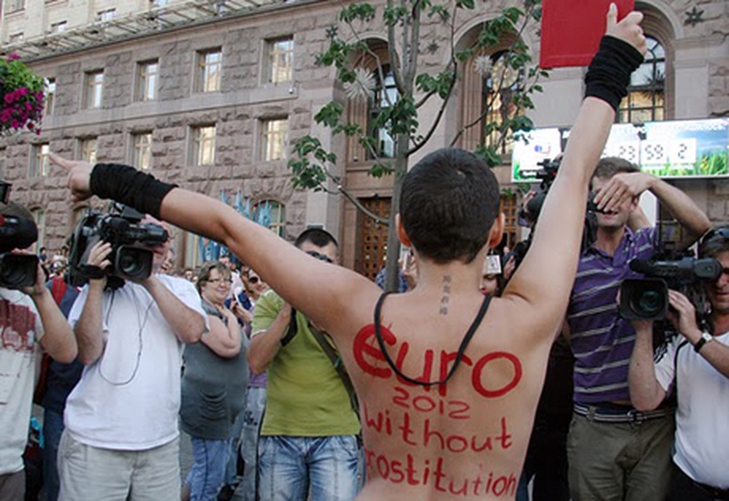 Активистка движения FEMEN. Фото с сайта sovsport.ru