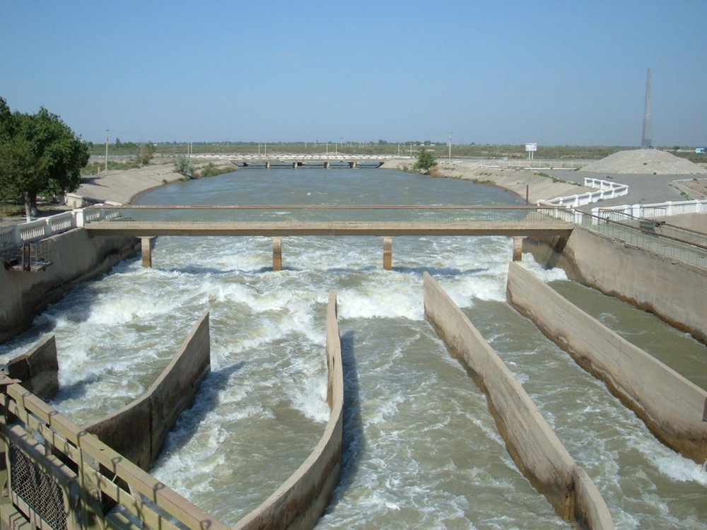 Плотина Коксарайского противопаводкового регулятора. Фото с сайта benws.kz