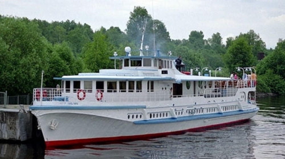 Пассажирское речное судно. Фото с сайта infoflot.ru