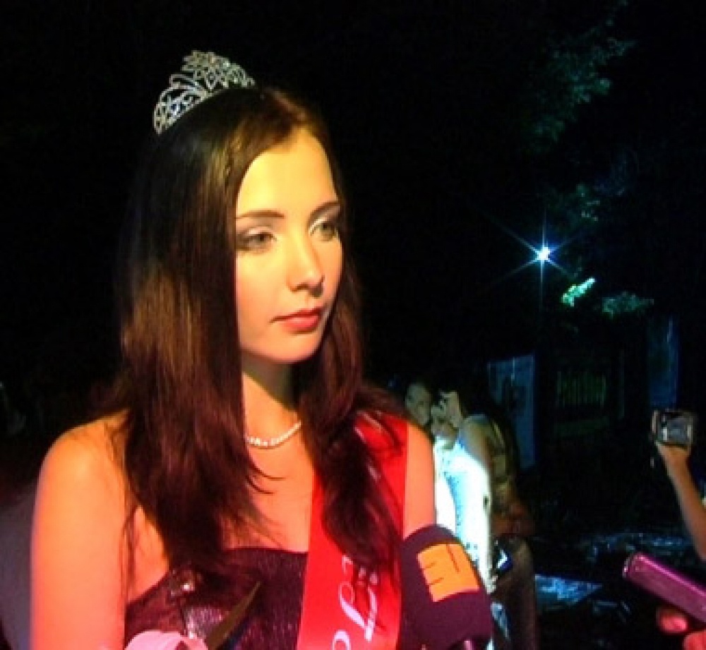 "Мисс Караганда - 2011" Анна Попова. Фото с сайта zakon.kz
