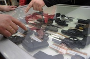 В здании дорожной полиции Караганды офицер выстрелил в своего коллегу