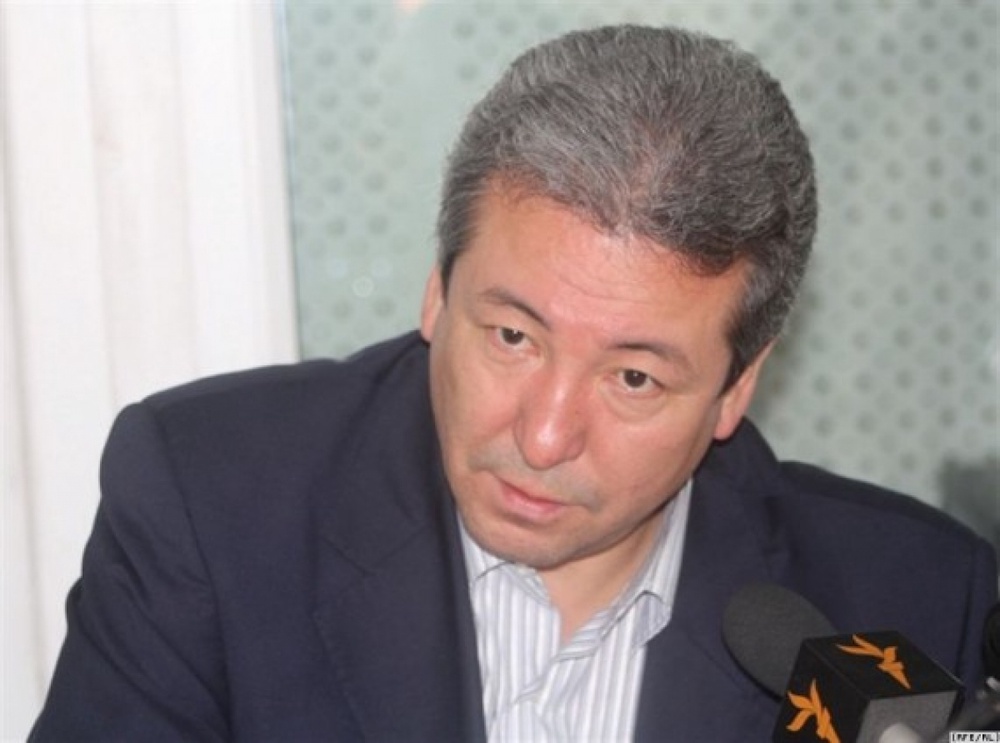 Лидер партии "Бутун Кыргызстан" Адахан Мадумаров. Фото с сайта  neweurasia.net