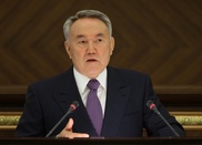 Назарбаев попросил парламент ускорить принятие некоторых законопроектов