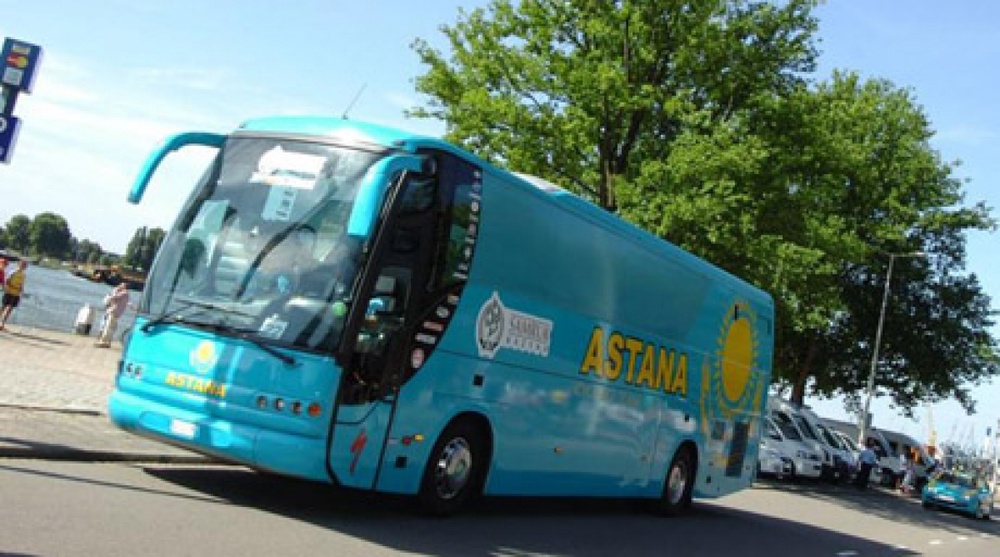 Автобус команды ASTANA. Фото пресс-службы команды