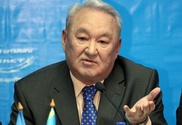 Максут Нарикбаев выступил против запретов в законе о религии